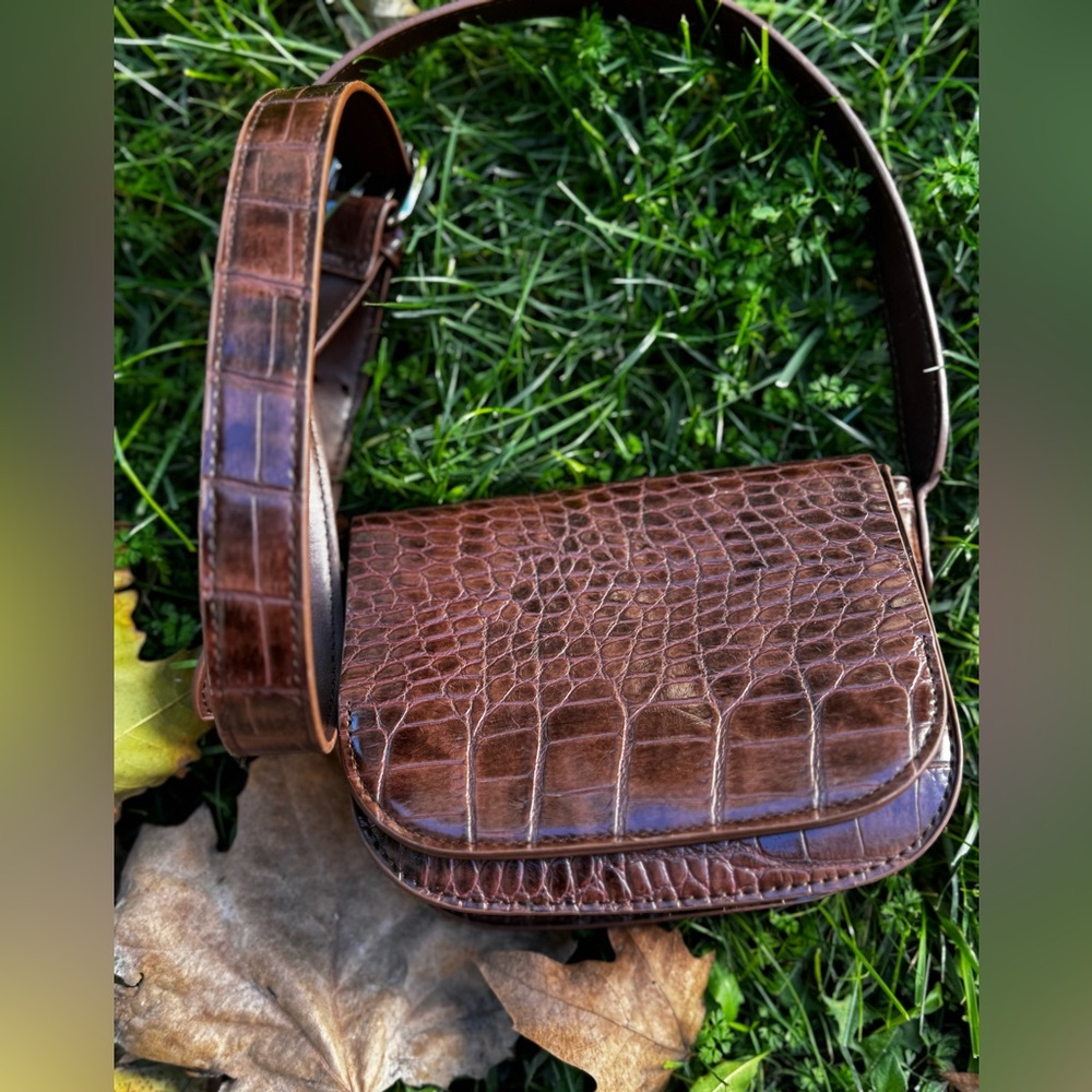 Urban O Beautiful Simple Small Shoulder Bag Brown Crocodile Pattern - purse